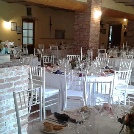 Gasthuis Cascina Stralla Farigliano
