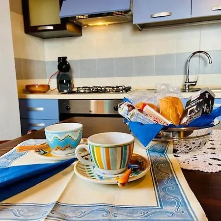 Cascina Stralla בית הארחה Farigliano