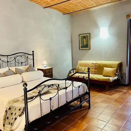 Konukevi Cascina Stralla