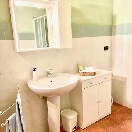 Cascina Stralla بيت ضيافة Farigliano
