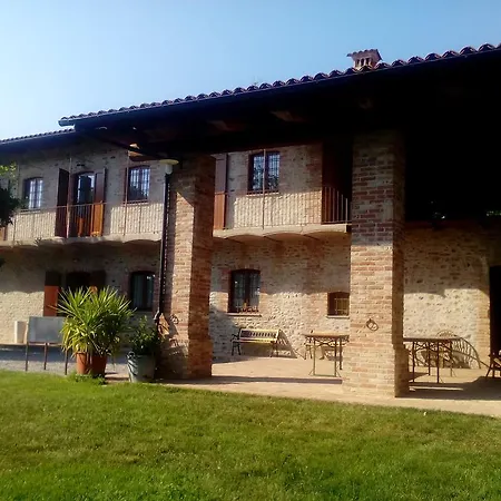 Cascina Stralla Farigliano