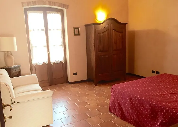 Pensjonat Cascina Stralla 3*